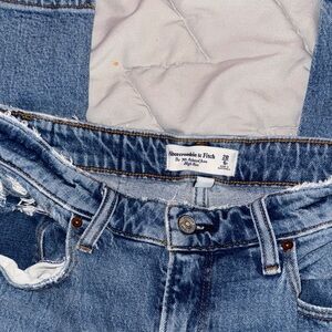 Abercrombie & Fitch Distressed Blue Jeans high waisted curve love